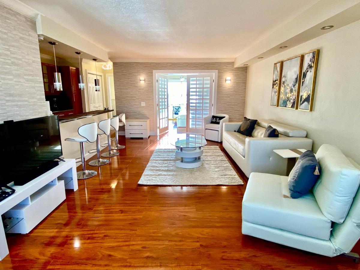 Deluxe Waterfront One Bedroom Apartment With Miami Skyline View, Free Parking 5 Mins Drive To Miami Beach Exterior foto